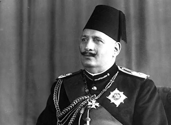 Prenses Fevziye'nin babası Mısır Kralı Fuad.