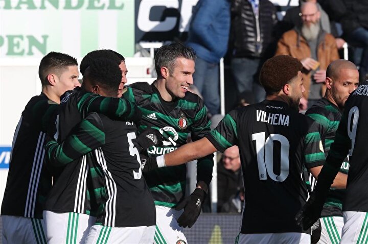 Robin van Persie'nin gol sevinci