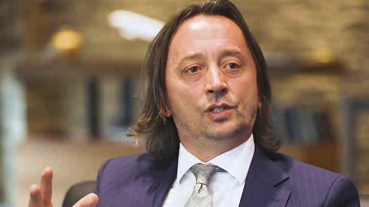 Ortadoğu siyasetini en yakından takip eden gazetecilerin başında geliyorsunuz. Türkiye'nin verdiği bu büyük mücadelede kararlarını ve duruşunu nasıl buluyorsunuz?