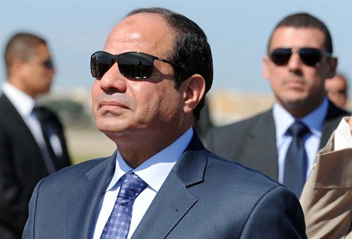 Abdulfettah Sisi yönetimi, temel insan haklarını ve özgürlükleri kısıtlamakla eleştiriliyor.