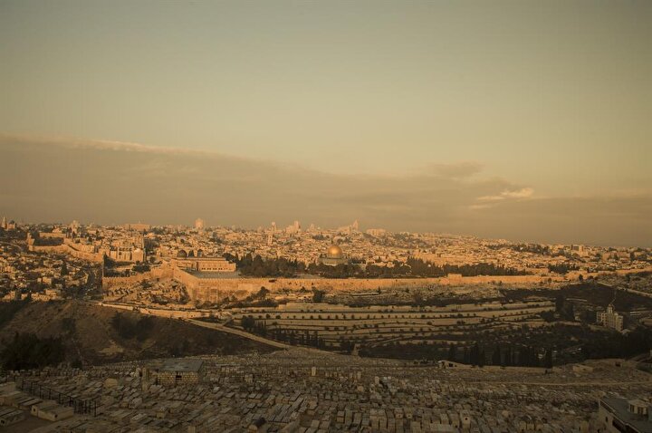Zeytin Dağı'ndan Mescid-i Aksa ve Kadim Kudüs. (Fotoğraf: İsmail Çağılcı)