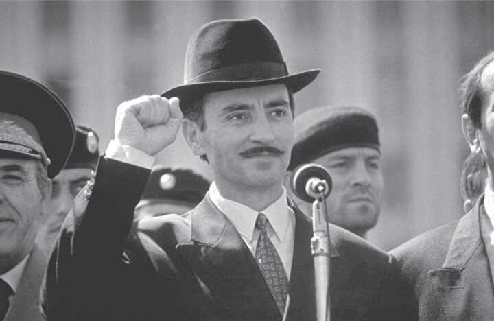 Dudayev yalnızca Ruslarla değil, Çeçenistan içindeki Rus yanlısı muhaliflerle de mücadele etti.