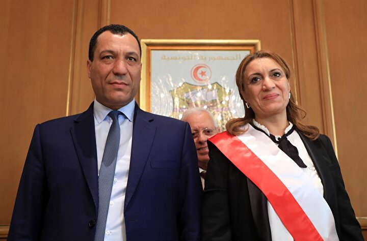 Suad Abdurrahim, belediye başkan adaylığı öncesinde Nahda Hareketi'nde siyasi büro üyesi olarak görevliydi. (Yassine Gaidi / AA)