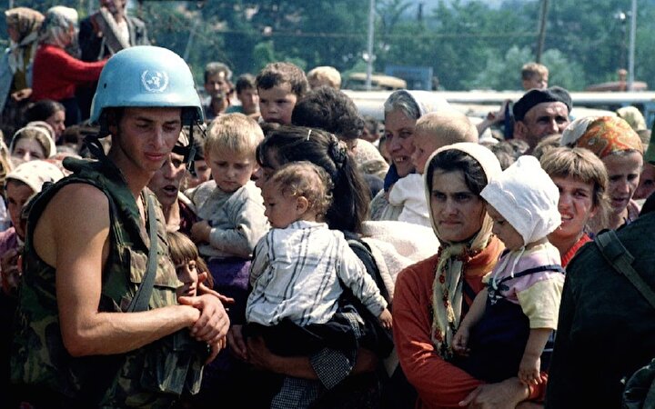 Radyo Bosna Hersek, ülkede yaşananları dünyaya duyurmaya çalışıyordu.