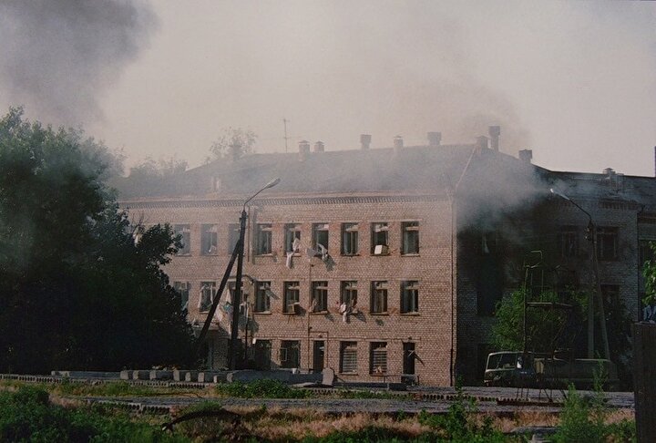 Budennovsk Hastanesinin Rus saldırısı sonrası hali.