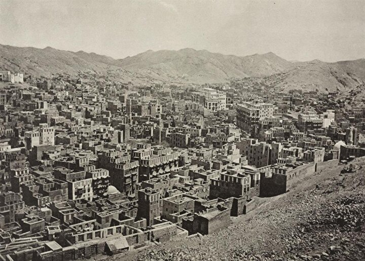 Gayrimüslimlerin giremediği Mekke, eski zamanlardan beri Batılılar için gizemli bir şehir olmuştu.