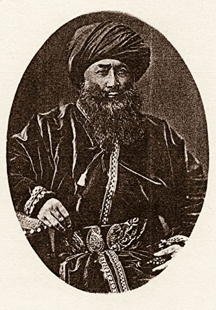 Yakub Beğ'in (1820-1877) kurduğu bağımsız hanlık, Uygur Türkleri için de ilham olmuştu.