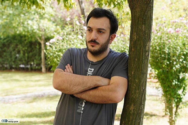 İsmail Kılıçarslan’la beraber TVNET’te Yort Savul isimli programı hazırlayıp sunmuştur.