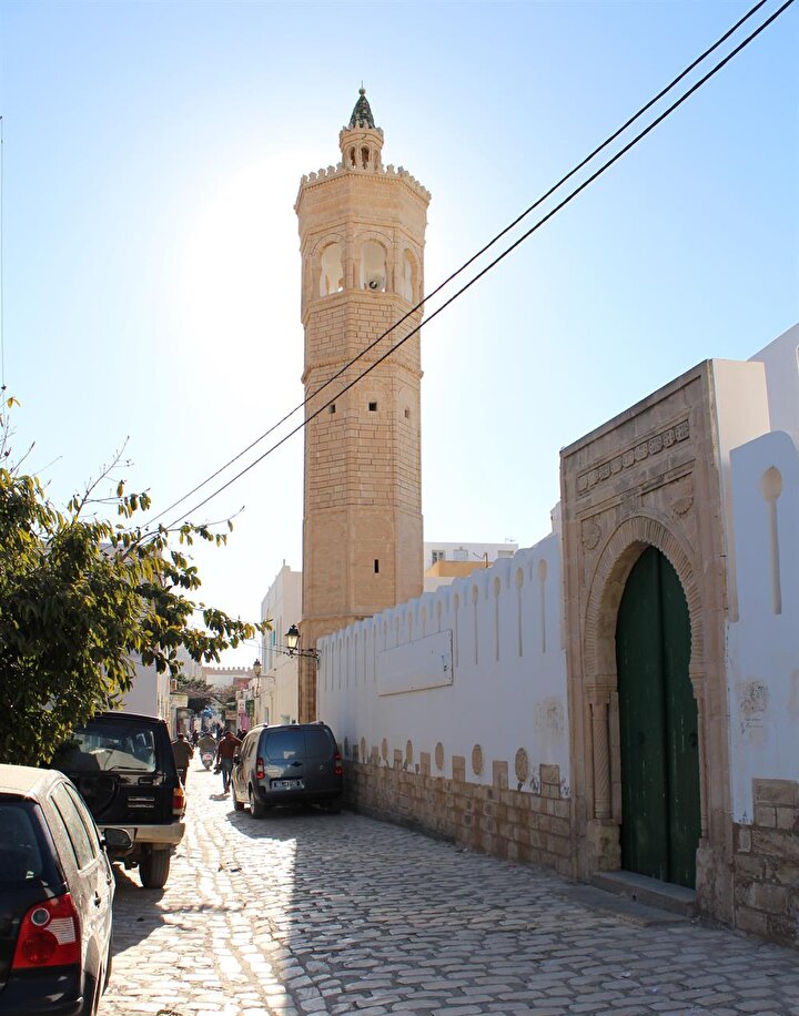 Hacı Süleyman Hamza Camii.