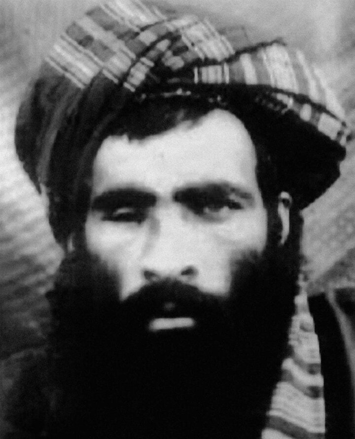Taliban lideri Molla Ömer'in en ünlü fotoğrafı.