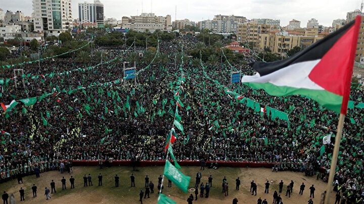 Hamas, 1987'de kurulmasının ardından, Filistinlilerin yoğun desteğini kazandı.