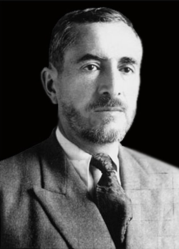 Mahabat Cumhurbaşkanı Kadı Muhammed.