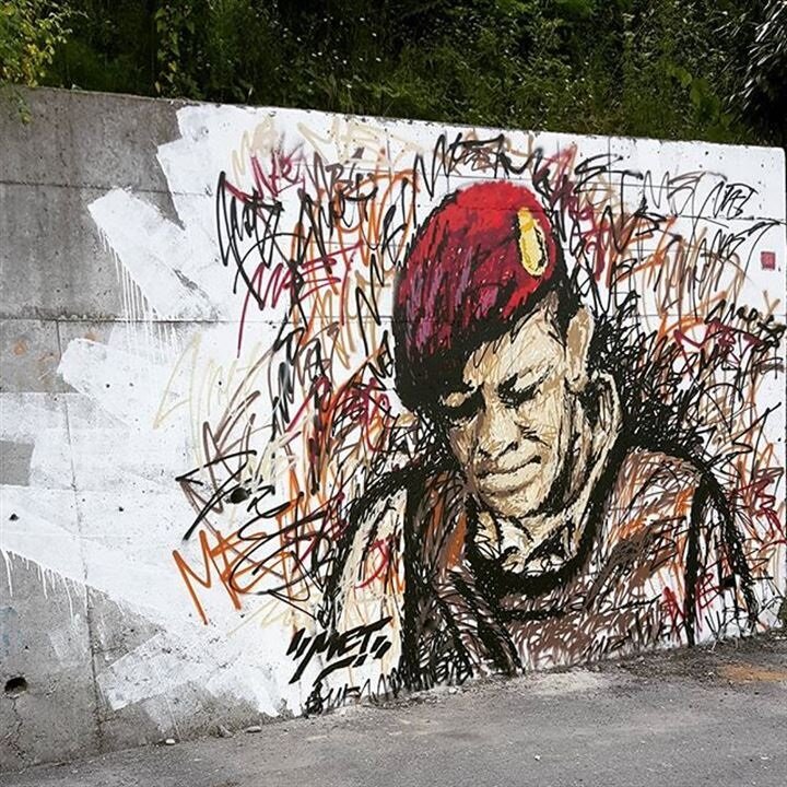 15 Temmuz kahramanı Ömer Halisdemir'in Beykoz'daki çizimi büyük beğeni topluyor.