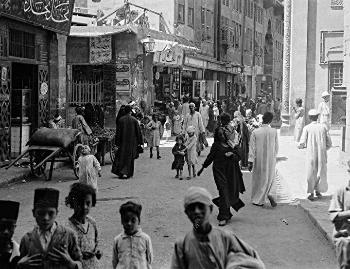 Kahire, Bernard Lewis'in ilk ziyaret ettiği Ortadoğu şehri oldu.