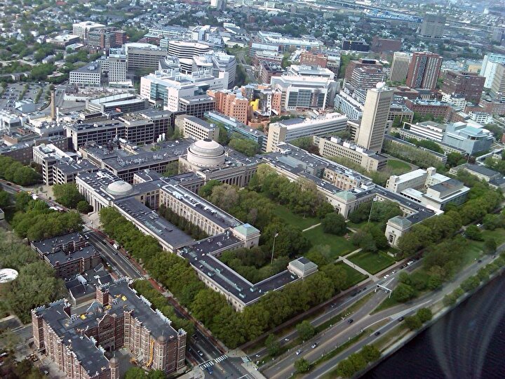 MIT merkez kampus, Boston - ABD