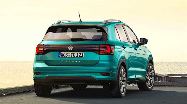 T-Cross'un arka cepheden görünümü görkemli bir SUV ile karşılaştığımızı gösteriyor.