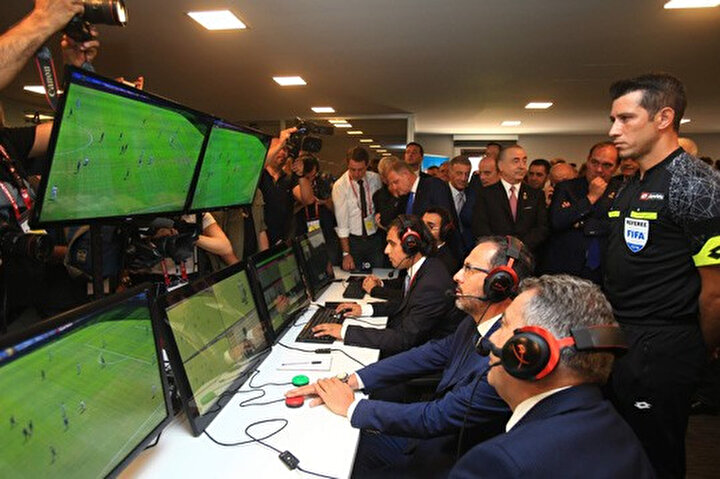 VAR Sistemi'nin tanıtım lansmanından bir görüntü.