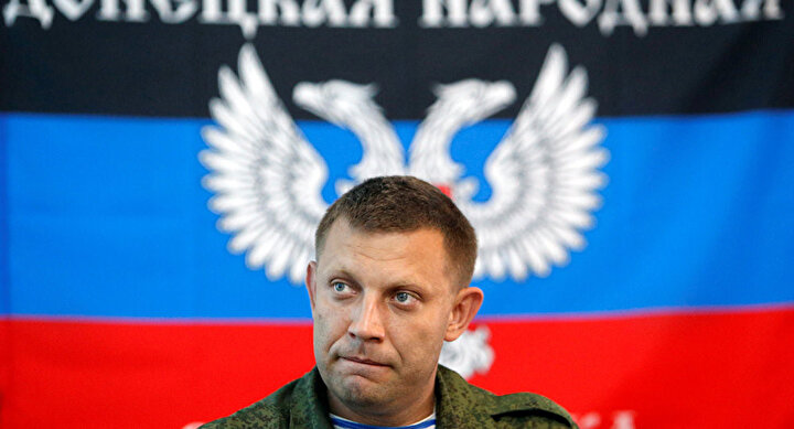 Ukrayna'dan tek taraflı olarak bağımsızlık ilan eden Donetsk Halk Cumhuriyeti'nin 42 yaşındaki lideri Aleksandr Zaharçenko, Donetsk'in merkezindeki bir kafede meydana gelen patlamada hayatını kaybetmiş, bölgede olağanüstü hal ilan edilip sınırlar kapatılırken bazı zanlılar gözaltına alınmıştı.