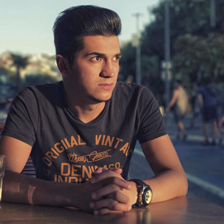 Yanginda Hayatini Kaybeden Youtuber Emre Ozkan Kimdir