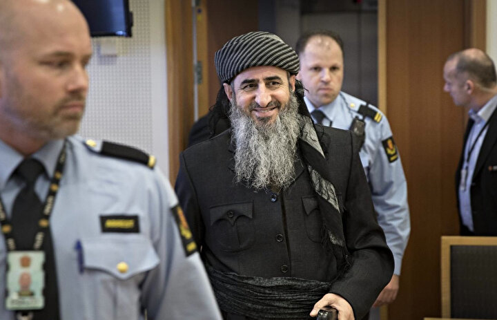 Molla Krekar adıyla bilinen Necmeddin Farac Ahmed sığındığı Norveç'te Başbakan Erna Solberg'in de bulunduğu çok sayıda insana ölüm tehdidinde bulunmak suçlamasıyla hapis cezasına çarptırılmıştı.