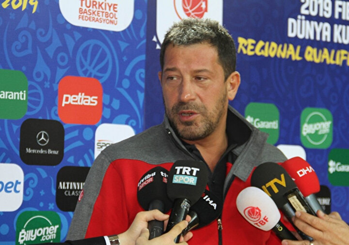 Ufuk Sarıca, antrenman öncesinde basın mensuplarının sorularını yanıtladı...