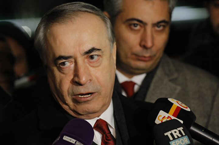 Mustafa Cengiz basın mensuplarının sorularını yanıtlıyor...