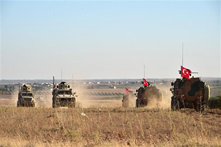Türkiye üzerinde mutabakata vardığı Münbiç yol haritasının gerekliliklerinin ABD'liler tarafından yerine getirilmediğinden şikayetçi.