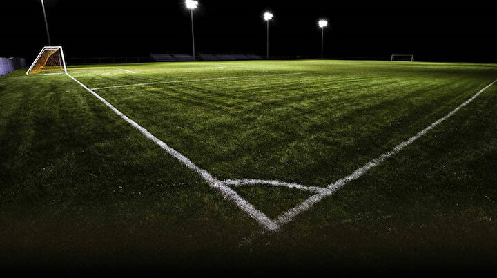 futbol saha olculeri nedir futbol sahasinin uzunlugu ve kalelerin olculeri nedir