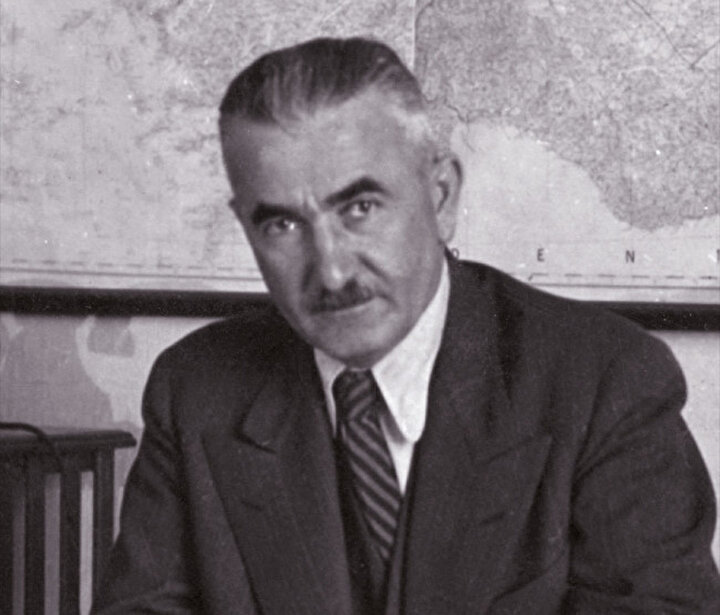 Müslüman Türk Lejyonların kurulmasına büyük emeği olan Nuri Kıllıgil Almanlarla yaptığı görüşmelerde savaş sonrasında Türk cumhuriyetlerine bağımsızlıklarının verilmesini ısrarla talep ediyordu.