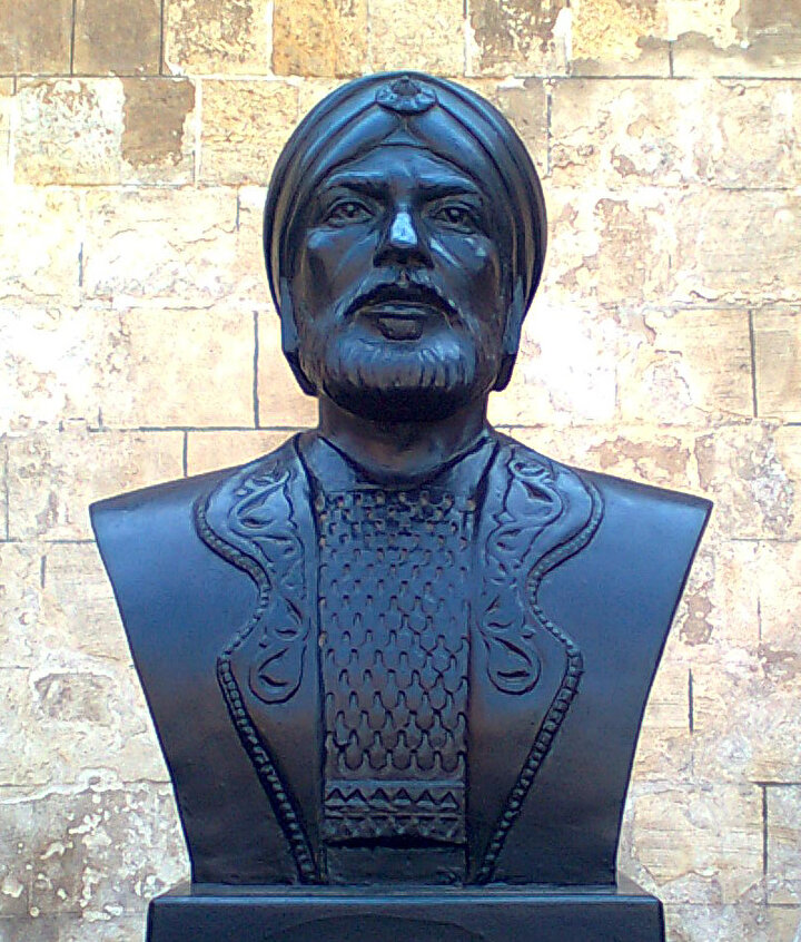 Memluk Sultanı Seyfeddin Kutuz'un büstü, Askeri Müze, Kahire.