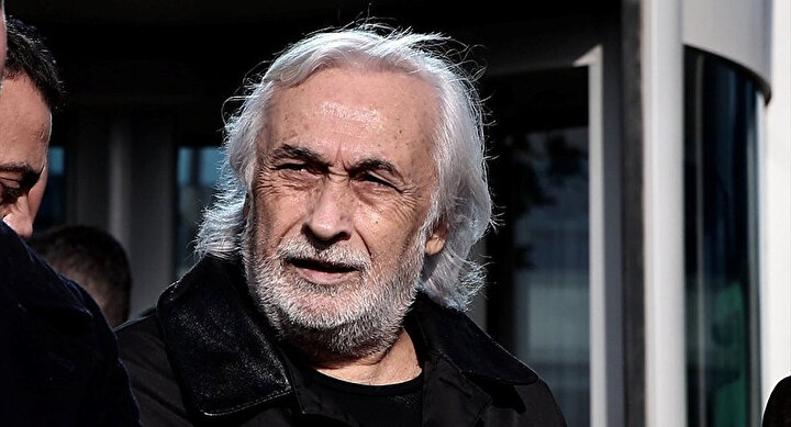 Müjdat Gezen savcılıkta verdiği ifadede, Halk TV ekranlarında sarf ettiği sözlerin arkasında durmayarak ''Mizah amaçlı öyle söyledim'' dedi.