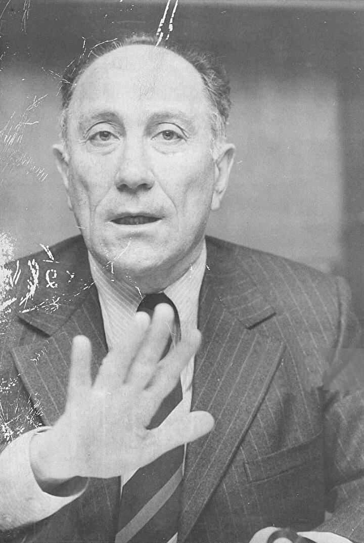 Yapılan hataların tekrarlanmasını istemyen Mossad Başkanı Meir Amit Münir'i bizzat gözlemlemişti.