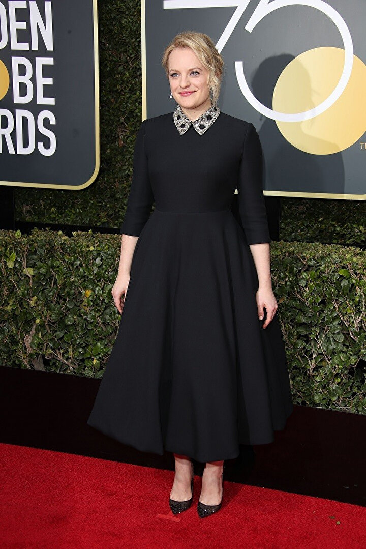 75. Altın Küre En İyi Kadın oyuncu”ödülene layık görülen Elizabeth Moss