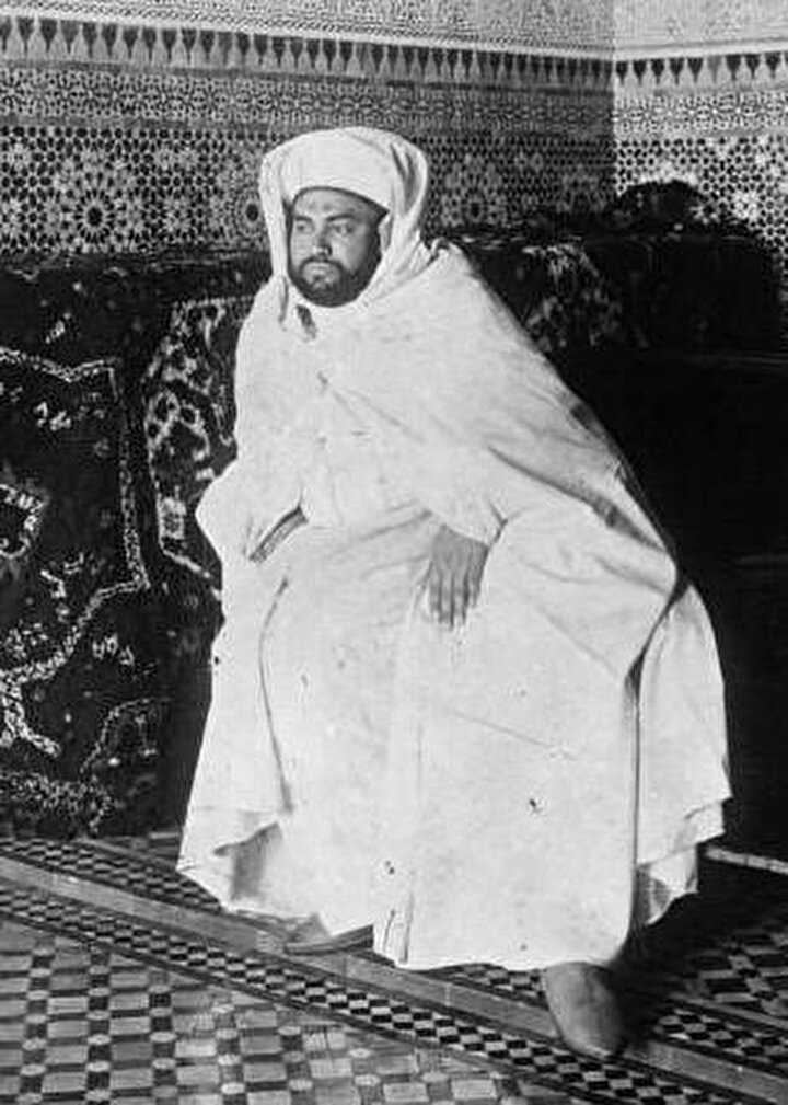 Fas Sultanı Yusuf'un 1920 tarihli bir fotoğrafı.