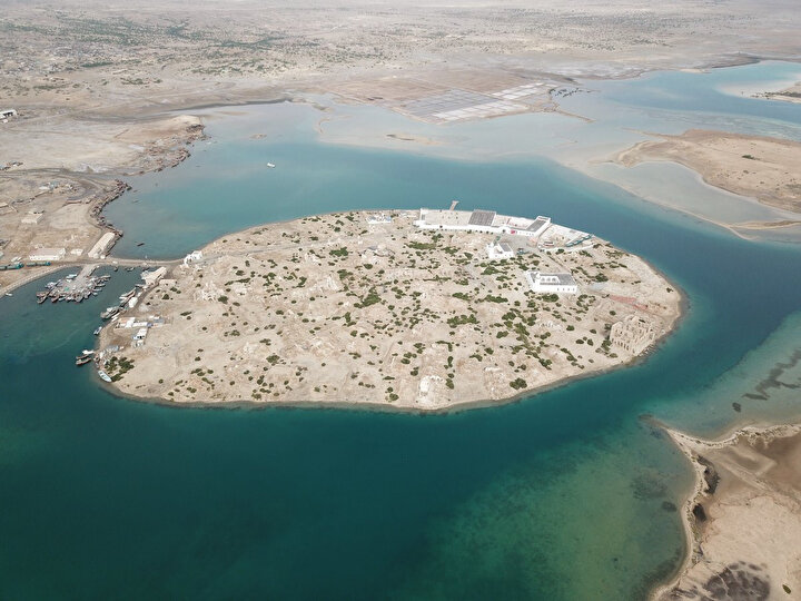 Sudan'ın Kızıldeniz kıyısındaki Sevakin adası, Türkiye tarafından yeniden eski canlılığına kavuşturuluyor.