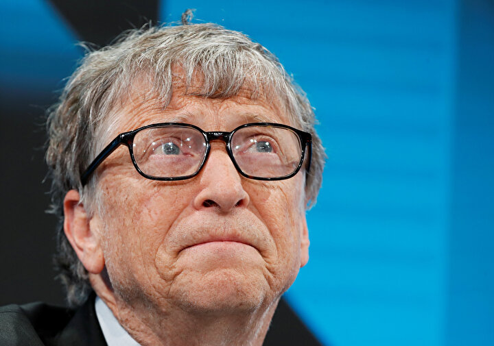Bill Gates, 'dünyanın en zengin kişisi' unvanını Jeff Bezos'a kaptırarak ikinci sıraya gerilemişti.