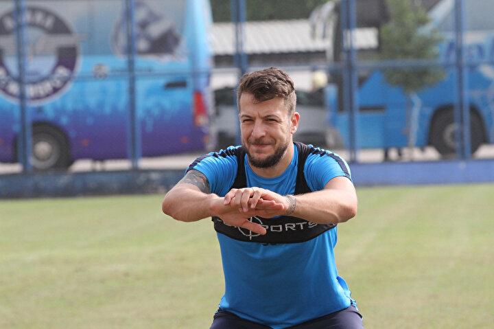 Batuhan Karadeniz sezonun ilk yarısını Adana Demirspor'da geçirmişti.