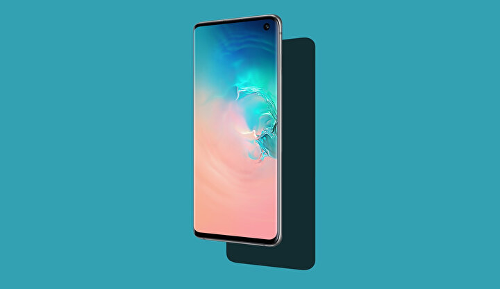 Samsung Galaxy S10'daki 6.1 inç'lik ekranda 1440 x 3040 piksel çözünürlükte görüntüler oluşturulabiliyor.