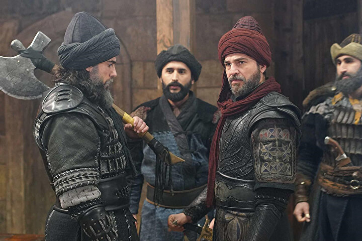 Diriliş Ertuğrul dizisi güçlü oyuncu kadrosuyla dikkat çekiyor.