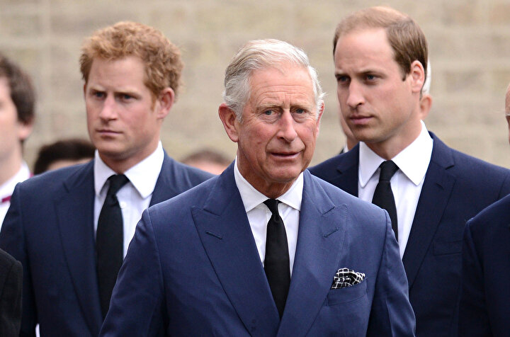 Prens Harry, Prens William, Prens Charles.