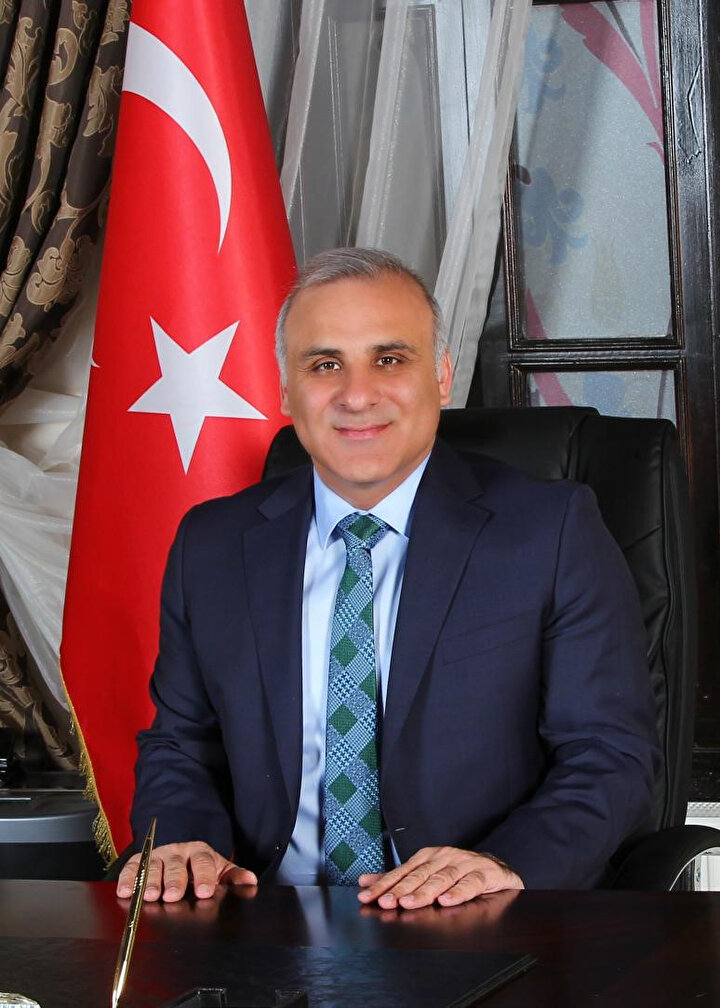 AK Parti Trabzon Büyükşehir Belediye Başkan adayı Murat Zorluoğlu