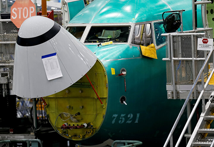 Boeing 737 MAX 8 üretim safhasında fotoğraflandı.