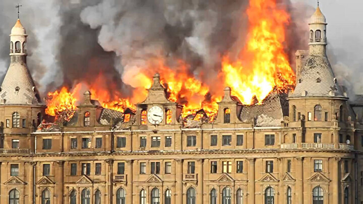 İstanbul'un en eski yapılarından tarihi Haydarpaşa Garı 2010 yılında yanmıştı. Çatı katında çıkan yangında çatısı zarar gören garın, sonraki yıllarda restarasyonu yapılmıştı.