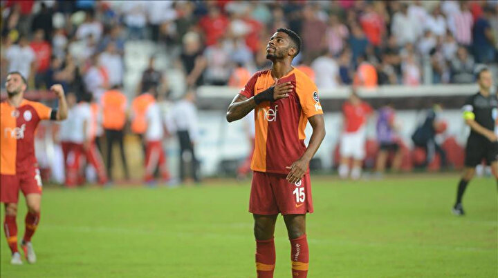 Ryan Donk, attığı gol sonrası böyle sevinmişti.