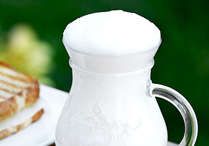 Ramazan ayının en sağlıklı içeceği, ayran.