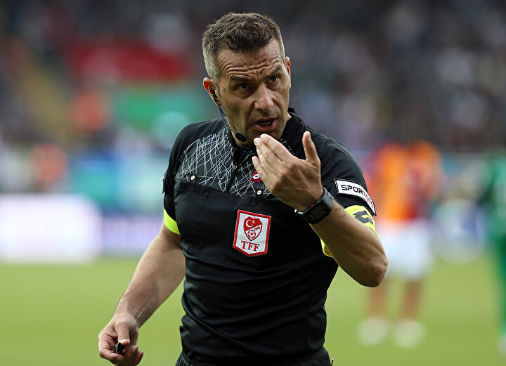 Serkan Çınar verdiği kararlarla tartışma konusu oldu.