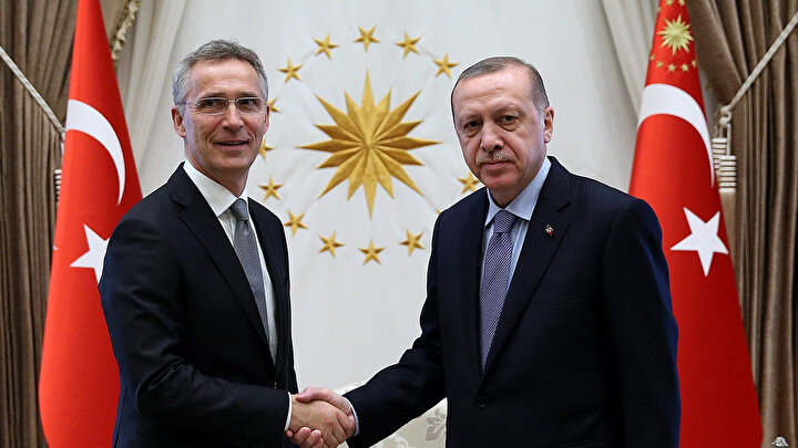 Cumhurbaşkanı Erdoğan, NATO Konseyi ve NATO Akdeniz Diyaloğu Ortakları Toplantısı için Çankaya Köşkü'ne gelen NATO Genel Sekreteri Jens Stoltenberg'i kabul etmişti.