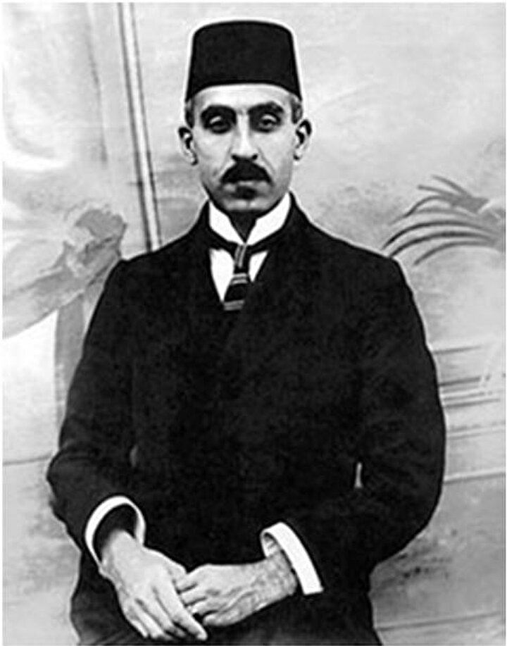 Musaddık, 1921'de Fars Eyaleti'nin valisiyken.