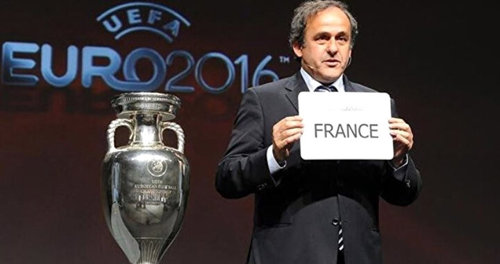 Michel Platini, EURO 2016'yı kazanan ülkeyi açıklıyor.