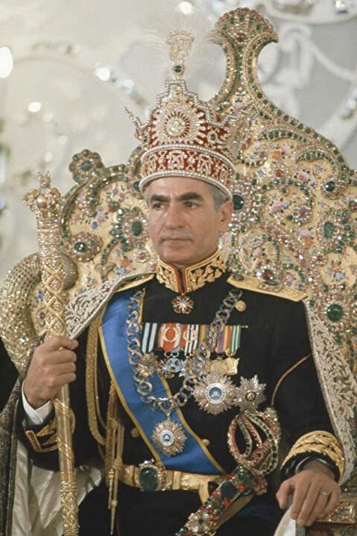 Şaşaalı yaşamıyla dikkat çeken İran Şahı Rıza Pehlevi.